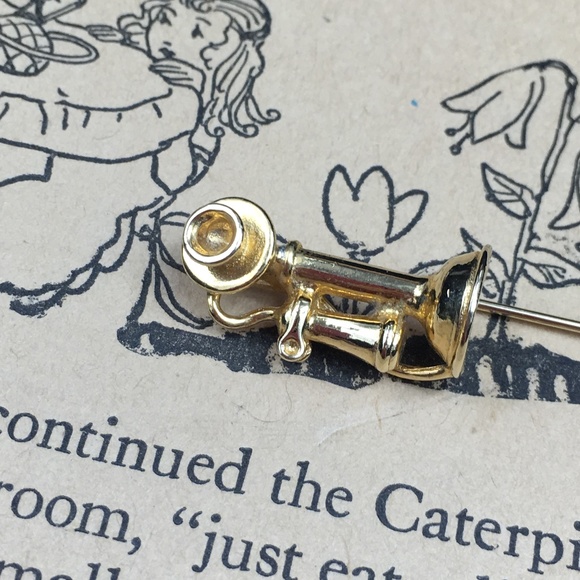 Vintage Candlestick Phone Stick Pin - Picture 1 of 6